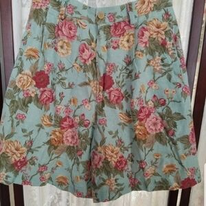 Vintage‎ 90s floral high waist shorts